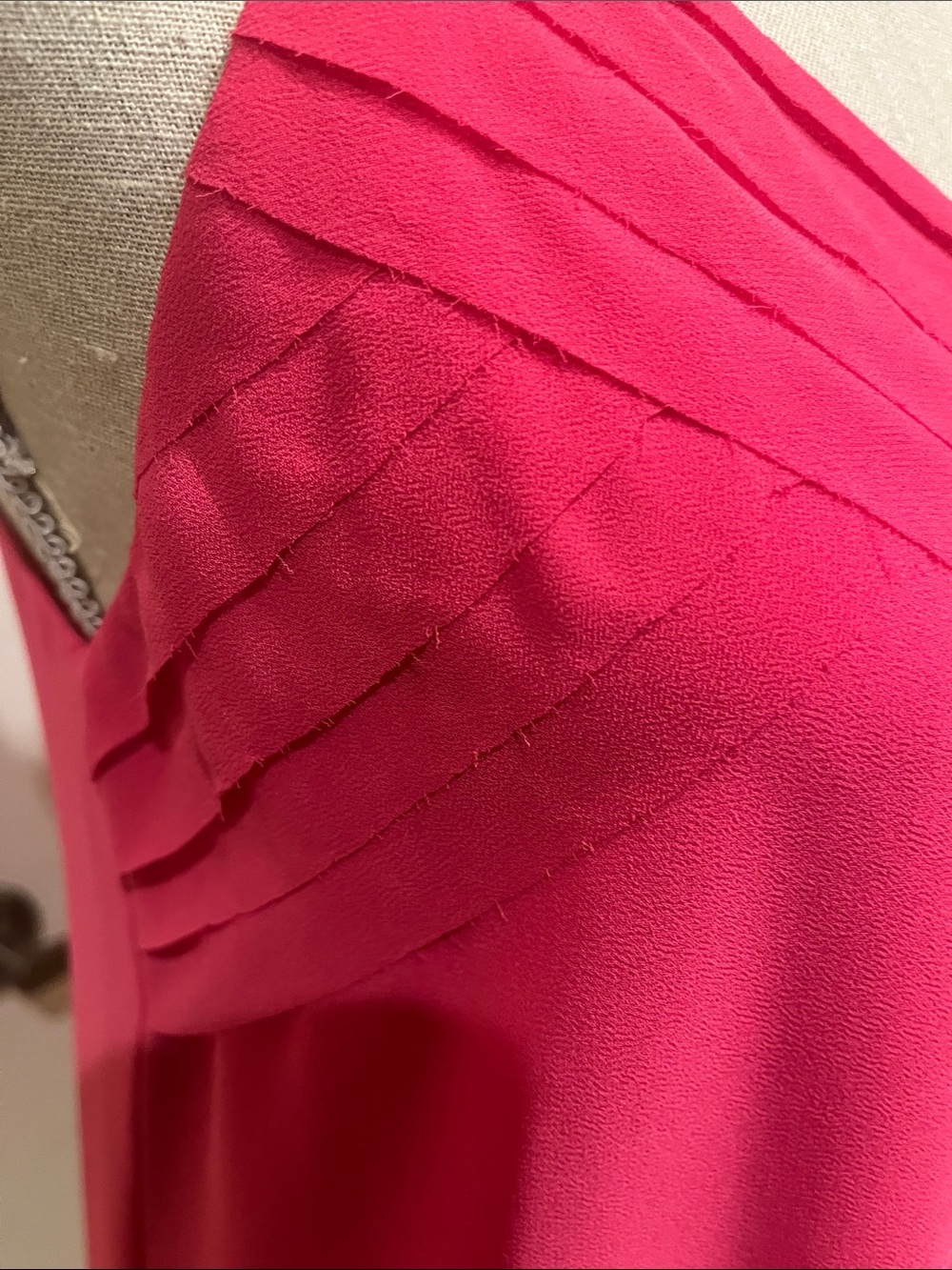 Naked Zebra Hot Pink Pleated V-Neck Cami - Picture 4 of 6